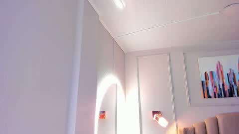Snapshot of bigboobsnaughty1 chatting on 02-26-25, 10:15 online show from 02-26-25, 10:15