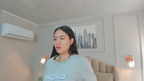 Snapshot of bigboobsnaughty1 chatting on 09-30-25, 10:20 online show from 09-30-25, 10:20