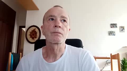 Snapshot of bigboos5633 chatting on 06-02-26, 12:51 bigboos5633 online show from 06-02-26, 12:51