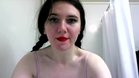 Isabella online show from 02-21-25, 02:39