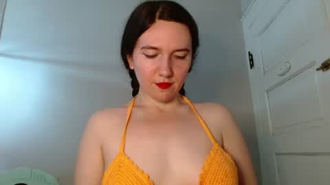 Snapshot of bigbootybunny chatting on 07-05-26, 04:58 Isabella online show from 07-05-26, 04:58
