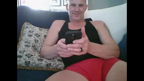 Snapshot of bigbravo337 chatting on 12-16-25, 03:00 bigbravo337 online show from 12-16-25, 03:00