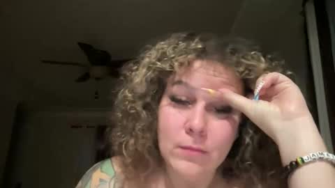 Snapshot of bigbreastsabrina chatting on 11-11-25, 12:27 BIG BREAST SABRINA online show from 11-11-25, 12:27