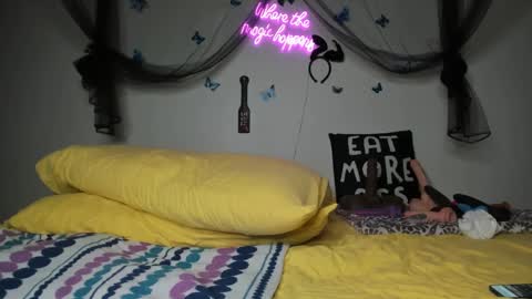 bigbuttsarena online show from 02-04-25, 10:13