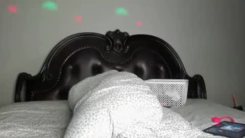 bigbuttsarena online show from 10-02-25, 05:42