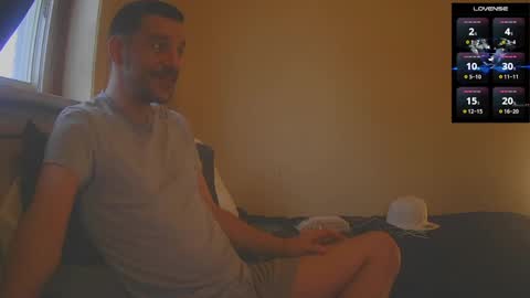 Jon - Im Straight online show from 11-16-25, 01:06