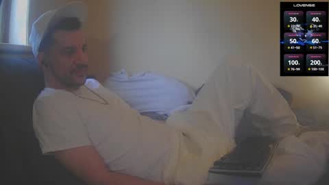 Jon - Im Straight online show from 02-13-26, 06:37