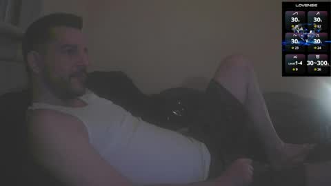 Snapshot of bigcawwwk chatting on 06-19-26, 01:54 Jon - Im Straight online show from 06-19-26, 01:54