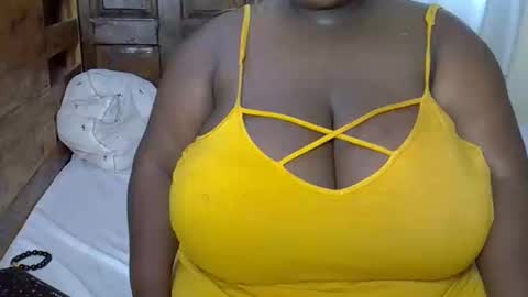 Snapshot of bigchocotities chatting on 02-01-25, 09:11 bigchocotities online show from 02-01-25, 09:11