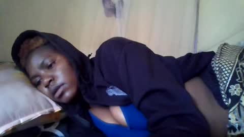 Snapshot of bigclit030 chatting on 06-21-26, 11:13 bigclit030 online show from 06-21-26, 11:13
