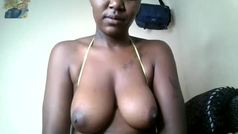 Snapshot of bigclit030 chatting on 07-21-26, 10:28 bigclit030 online show from 07-21-26, 10:28