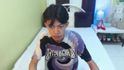 Snapshot of bigcock_kerbzz chatting on 11-25-25, 01:22 bigcock_kerbzz online show from 11-25-25, 01:22