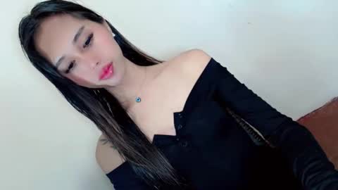 ZARINA online show from 04-19-26, 12:04