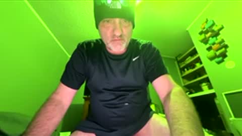 Snapshot of bigcockbatman1 chatting on 03-19-26, 07:23 bigcockbatman1 online show from 03-19-26, 07:23