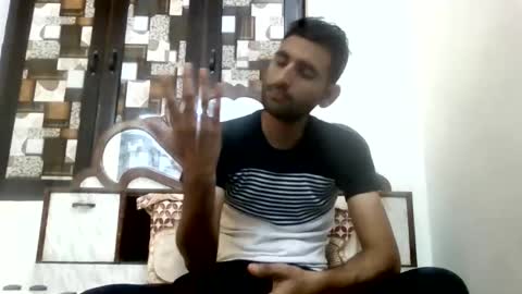 akash online show from 11-17-25, 08:31