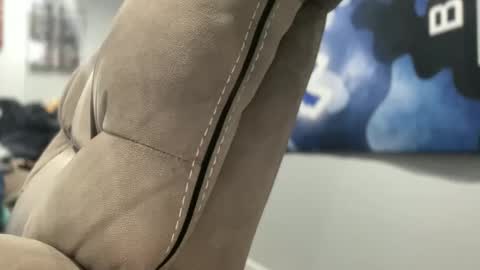 bigcocksuckingslut online show from 11-13-25, 01:48