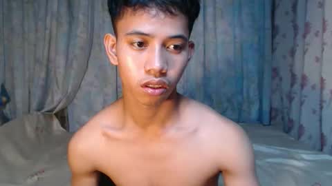 Snapshot of bigcockyummysexjosh chatting on 02-20-26, 12:49 bigcockyummysexjosh online show from 02-20-26, 12:49