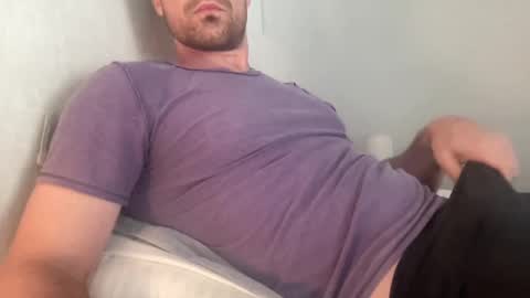 Snapshot of bigcollegecock69690 chatting on 12-03-24, 05:45 bigcollegecock69690 online show from 12-03-24, 05:45