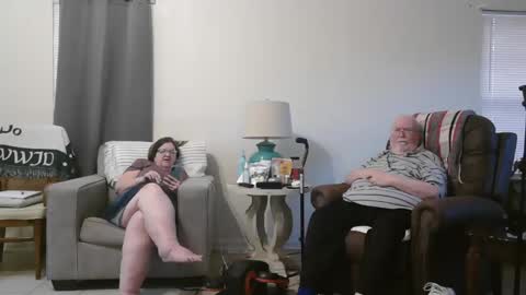 Snapshot of bigcraig123 chatting on 01-15-25, 10:35 Craig online show from 01-15-25, 10:35