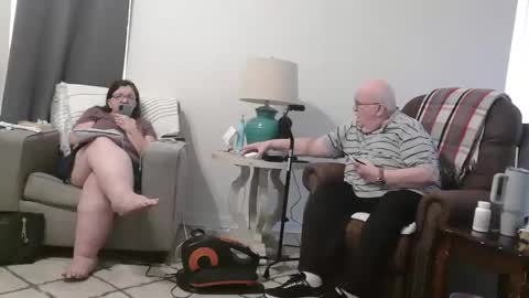 Snapshot of bigcraig123 chatting on 02-04-25, 08:17 Craig online show from 02-04-25, 08:17