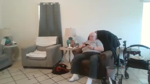 Snapshot of bigcraig123 chatting on 03-03-25, 05:39 Craig online show from 03-03-25, 05:39