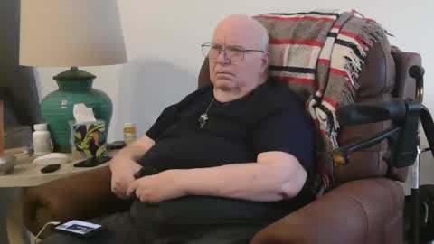 Snapshot of bigcraig123 chatting on 03-10-25, 06:23 Craig online show from 03-10-25, 06:23