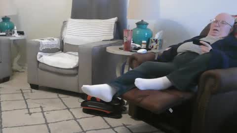 Snapshot of bigcraig123 chatting on 03-12-25, 05:38 Craig online show from 03-12-25, 05:38