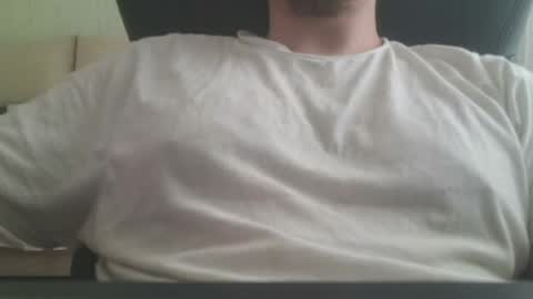 Snapshot of bigcumguy01 chatting on 06-19-26, 11:58 alex online show from 06-19-26, 11:58