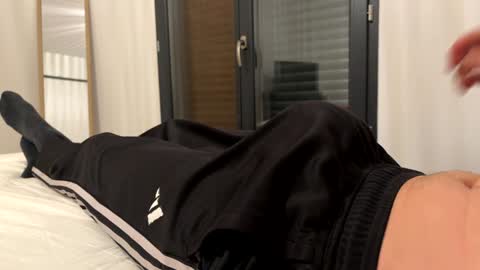 Snapshot of bigd20plus chatting on 01-20-25, 05:27 Frenchy bigD online show from 01-20-25, 05:27