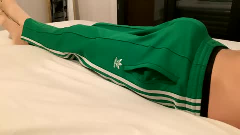 Snapshot of bigd20plus chatting on 03-08-25, 10:00 Frenchy bigD online show from 03-08-25, 10:00