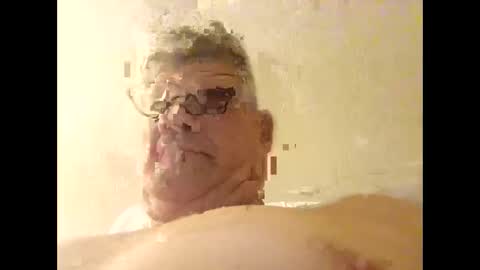 Snapshot of bigdaddydongarlets391292 chatting on 10-21-25, 09:10 bigdaddydongarlets391292 online show from 10-21-25, 09:10