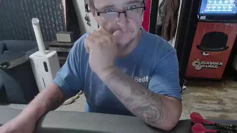 Darryl online show from 10-29-25, 11:17