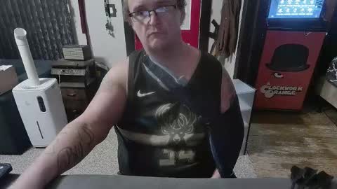 Darryl online show from 01-09-26, 01:52