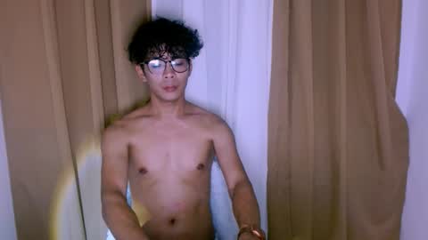 bigdickasian_gay online show from 10-13-25, 05:40