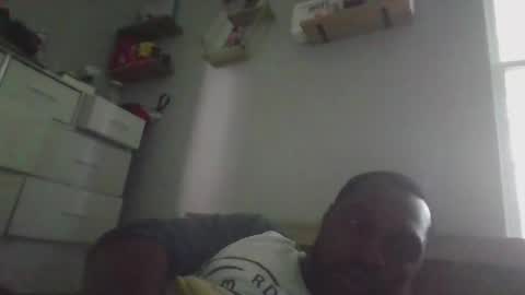 Snapshot of bigdickmuff chatting on 05-14-26, 11:28 bigdickmuff online show from 05-14-26, 11:28