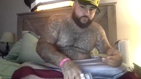 Snapshot of bigdickrican94 chatting on 10-11-25, 04:16 bigdickrican94 online show from 10-11-25, 04:16