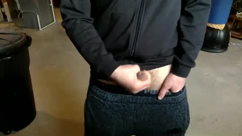 Snapshot of bigdickshowoff9877 chatting on 03-09-25, 03:27 Bigdickshowoff9877 online show from 03-09-25, 03:27