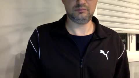 Snapshot of bigdickshowoff9877 chatting on 11-22-25, 06:45 Bigdickshowoff9877 online show from 11-22-25, 06:45