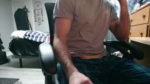 Snapshot of bigdickyduby chatting on 12-23-25, 03:48 George Forest Dickyduby on all Socials online show from 12-23-25, 03:48