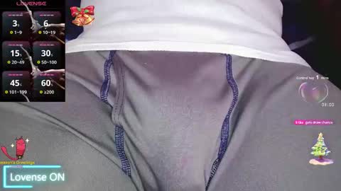 Snapshot of bigdikfreak chatting on 11-19-25, 05:29 BigDickFreak online show from 11-19-25, 05:29