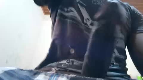 bigdja2001 online show from 10-11-25, 03:54