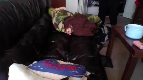 Madelyn online show from 10-20-25, 06:19