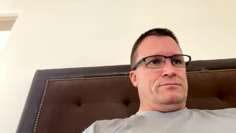 bigger22332233 online show from 01-02-25, 06:34