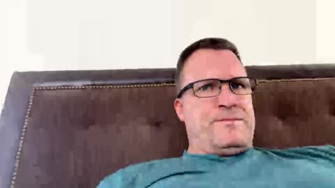 bigger22332233 online show from 02-10-25, 04:58