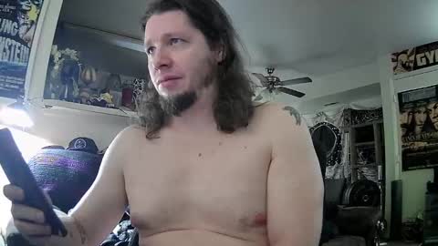 biggerisbetter21 online show from 02-24-25, 11:41