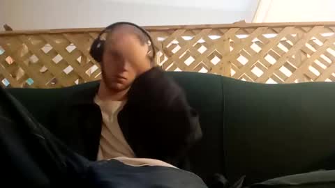 Snapshot of biggestboiiii chatting on 03-09-25, 04:22 biggestboiiii online show from 03-09-25, 04:22