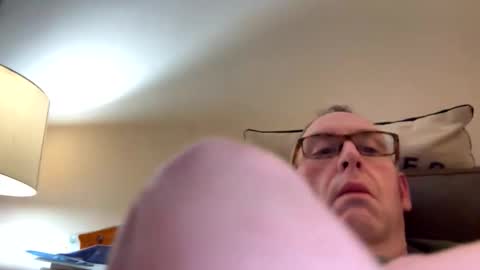 Snapshot of biggloves4bighands chatting on 01-11-26, 11:32 biggloves4bighands online show from 01-11-26, 11:32