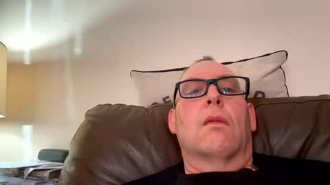 Snapshot of biggloves4bighands chatting on 03-05-26, 11:39 biggloves4bighands online show from 03-05-26, 11:39