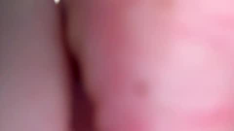 Snapshot of biggloves4bighands chatting on 03-12-26, 12:06 biggloves4bighands online show from 03-12-26, 12:06