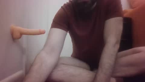 Snapshot of bigguy8686 chatting on 05-25-26, 03:45 bigguy8686 online show from 05-25-26, 03:45
